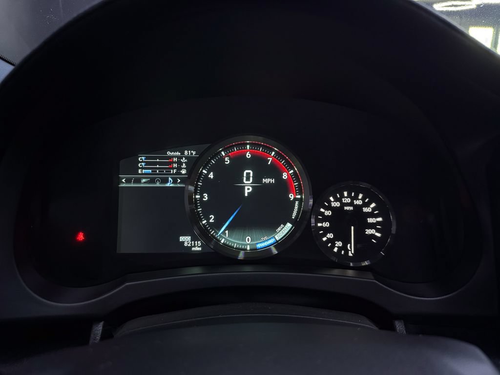 Used 2015 Lexus RC F w/ Premium Package RWD image 28