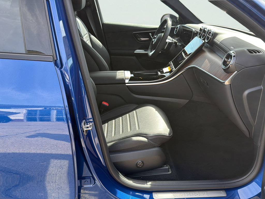 Certified 2026 Mercedes-Benz GLC 300 4MATIC image 21