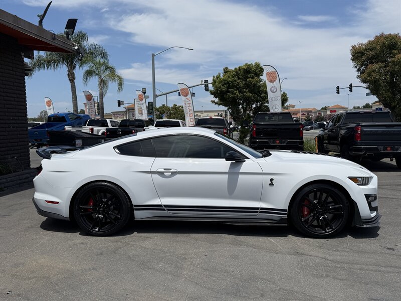 Used 2020 Ford Mustang Shelby GT500 w/ Technology Package RWD image 18