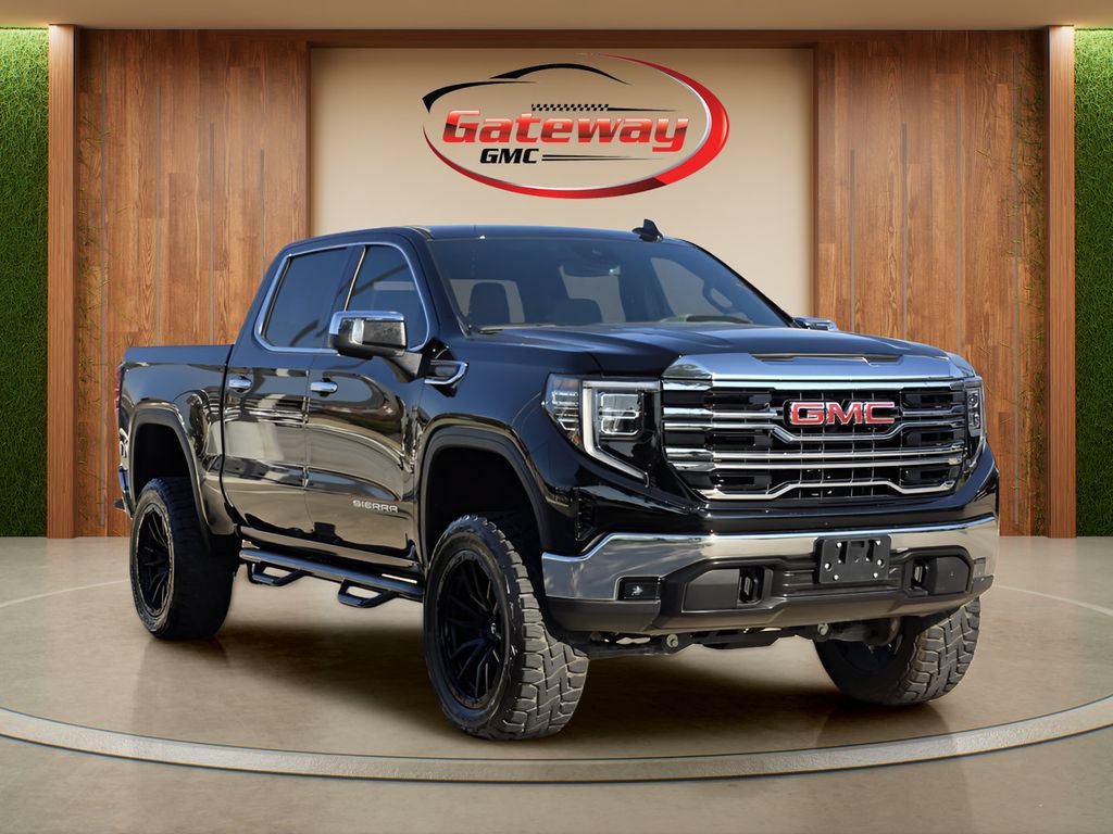 Used 2023 GMC Sierra 1500 SLT RWD image 3