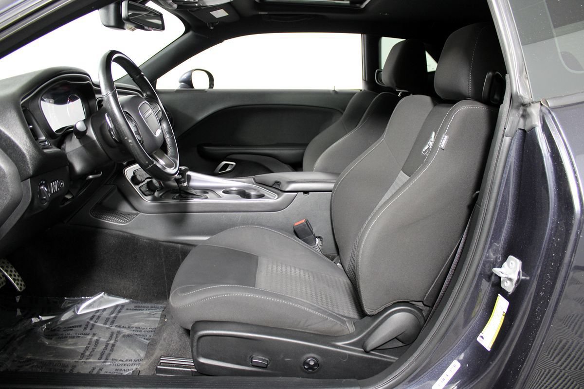 Used 2019 Dodge Challenger R/T Scat Pack w/ Dynamics Package RWD image 5