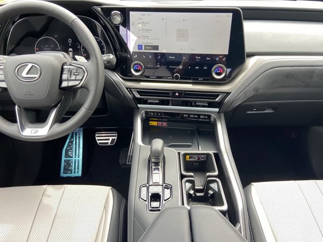 New 2026 Lexus TX 500h AWD w/ Technology Package image 13