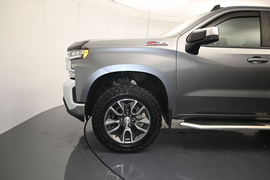 Certified 2019 Chevrolet Silverado 1500 LT w/ All-Star Edition AWD/4WD image 9