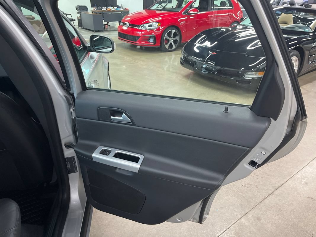 Used 2011 Volvo V50 T5 w/ Preferred Pkg FWD image 47