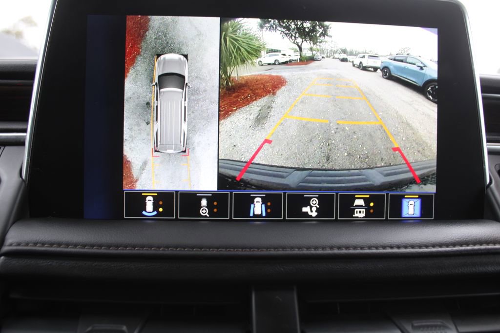 Used 2023 Chevrolet Suburban High Country image 52