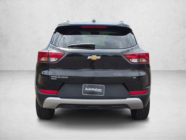 Used 2023 Chevrolet TrailBlazer LT AWD/4WD image 7