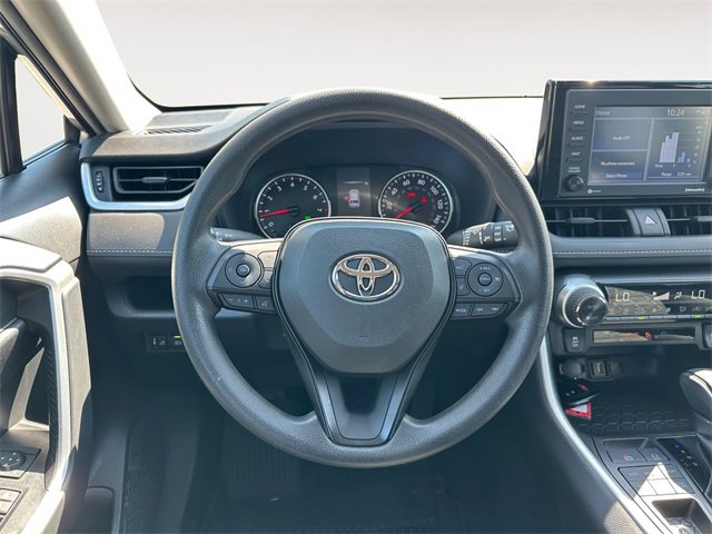 Used 2022 Toyota RAV4 XLE image 12