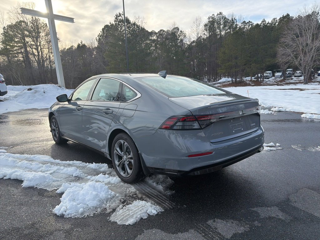 Used 2025 Honda Accord EX-L image 7