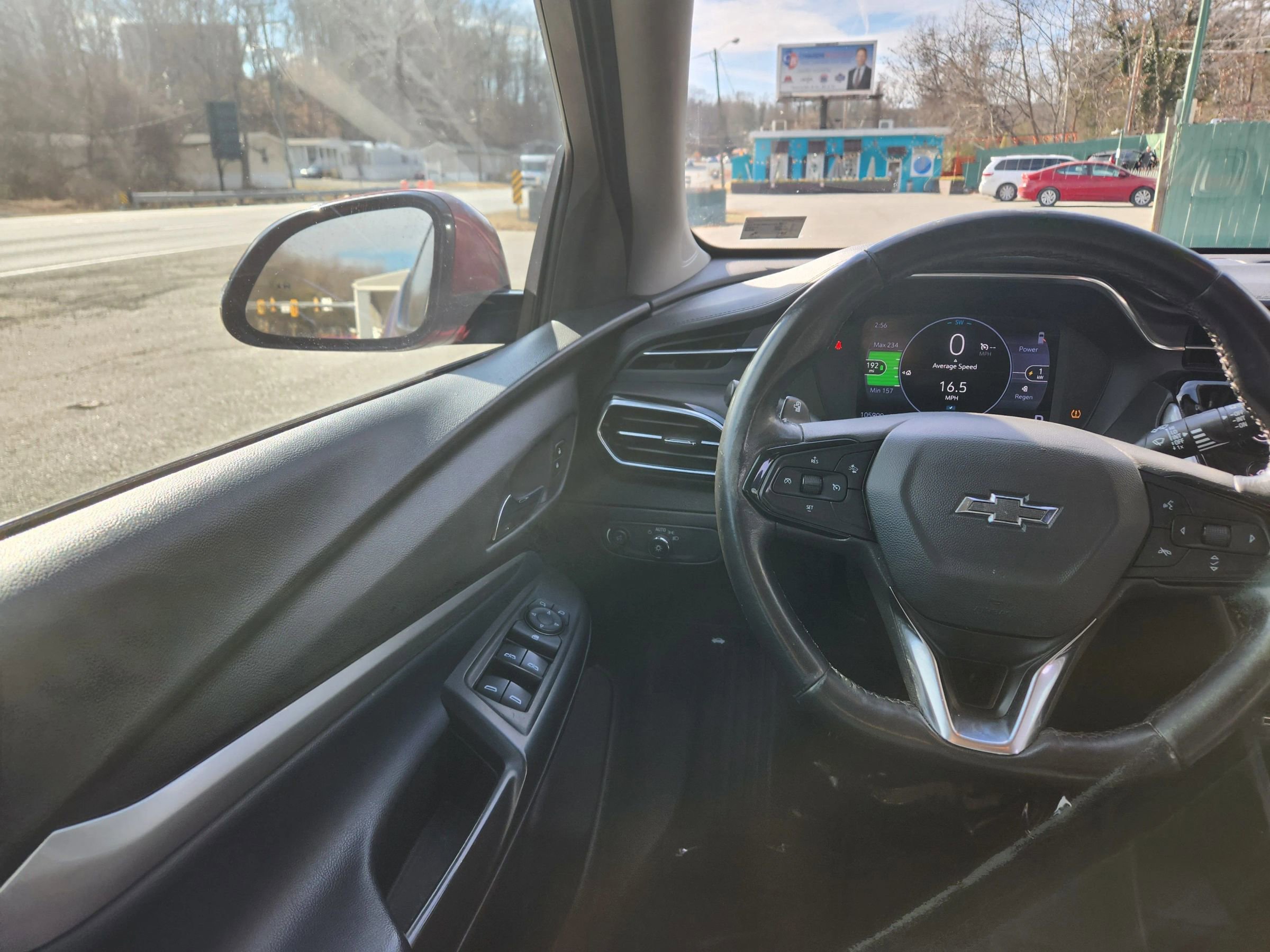 Used 2022 Chevrolet Bolt EUV LT w/ Convenience Package image 32