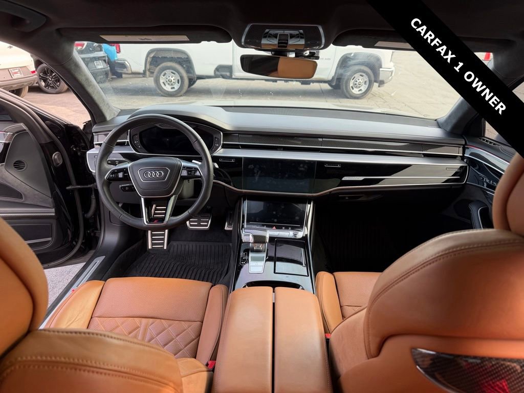 Used 2023 Audi S8 AWD/4WD image 15