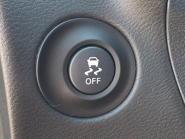 Used 2023 Nissan Z w/ Floor Mat Package (L93) RWD image 8