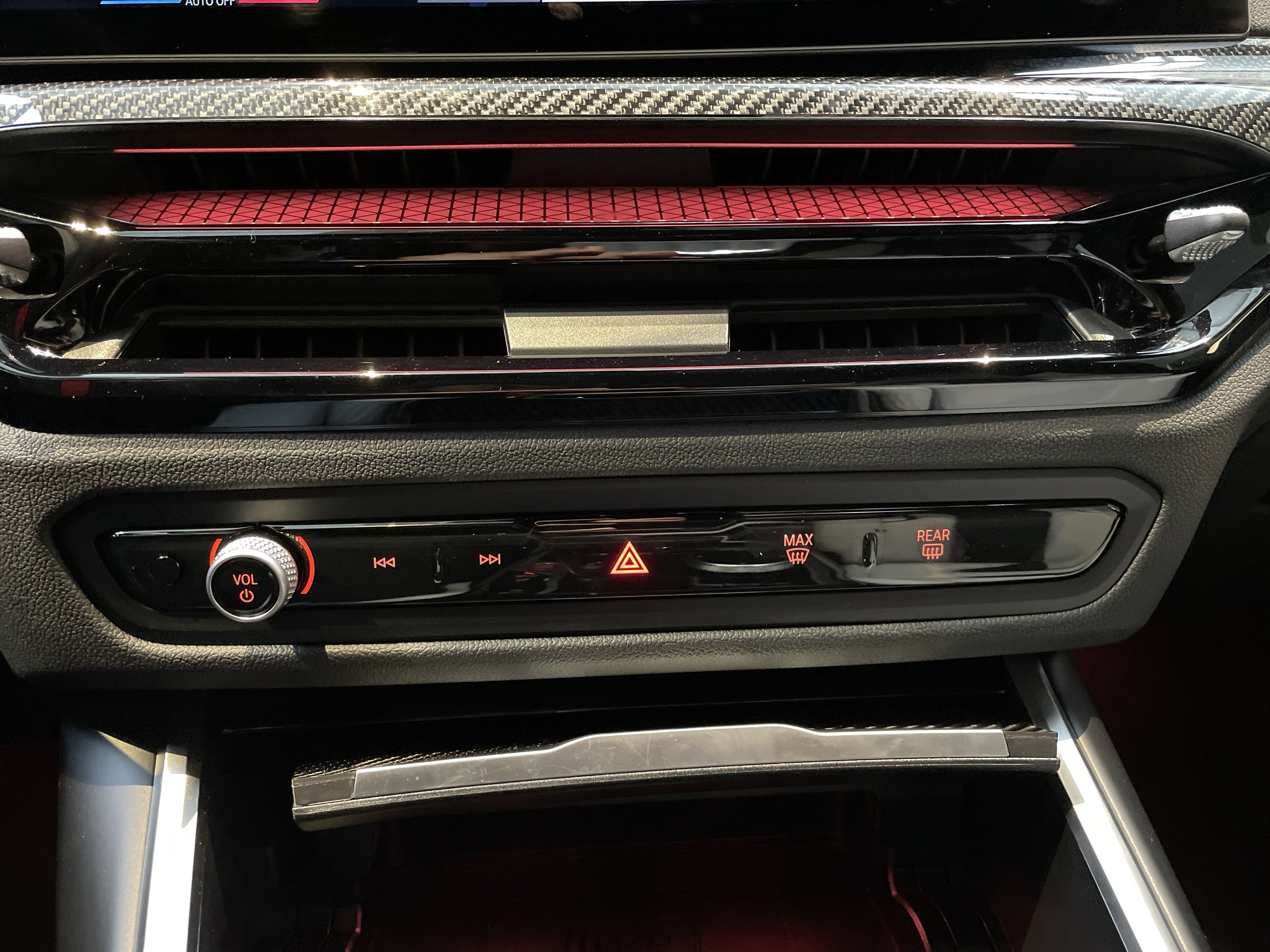 Used 2025 BMW M4 xDrive Competition w/ Executive Package image 31