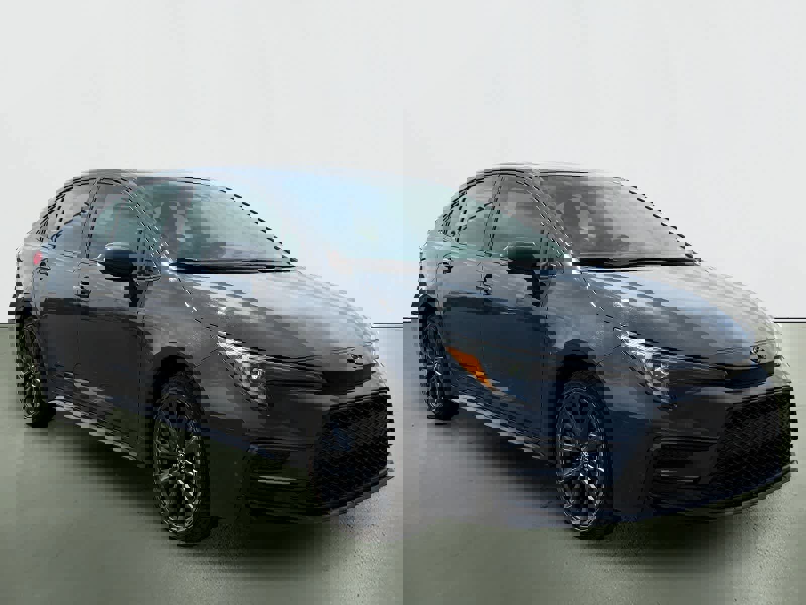 Used 2024 Toyota Corolla SE FWD image 6