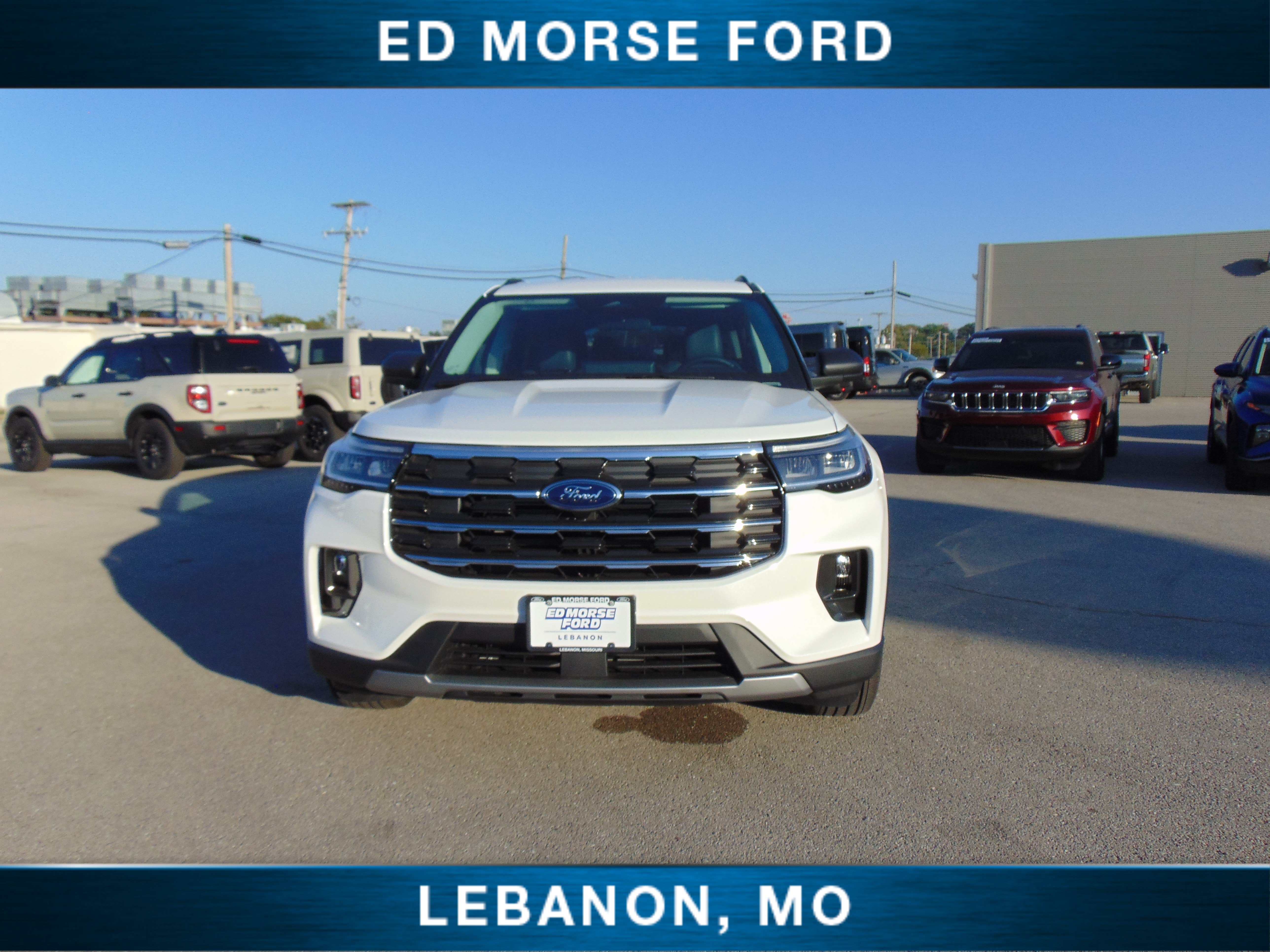 New 2026 Ford Explorer Active w/ Active Comfort Package image 3