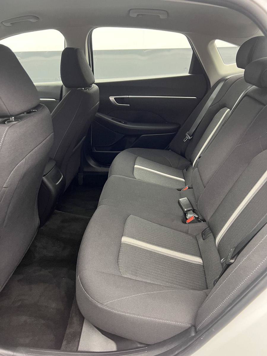 Used 2025 Hyundai Sonata SEL FWD image 17