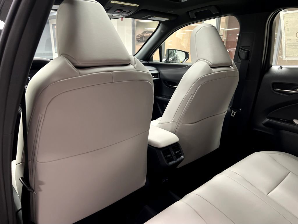 New 2026 Lexus UX 300h AWD image 19