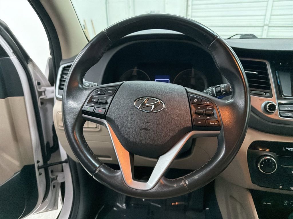 Used 2017 Hyundai Tucson Sport w/ Cargo Package AWD/4WD image 15