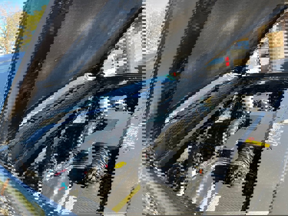 Used 2018 Chevrolet Silverado 1500 LT w/ All Star Edition AWD/4WD image 37