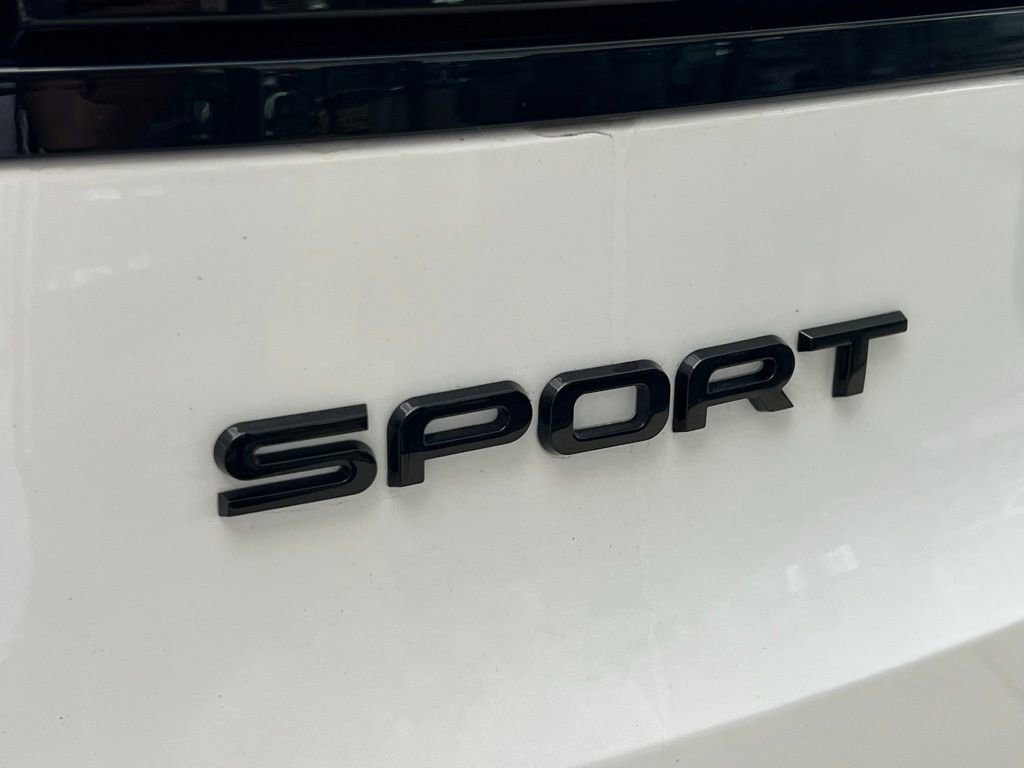 Used 2025 Land Rover Range Rover Sport Dynamic SE image 30