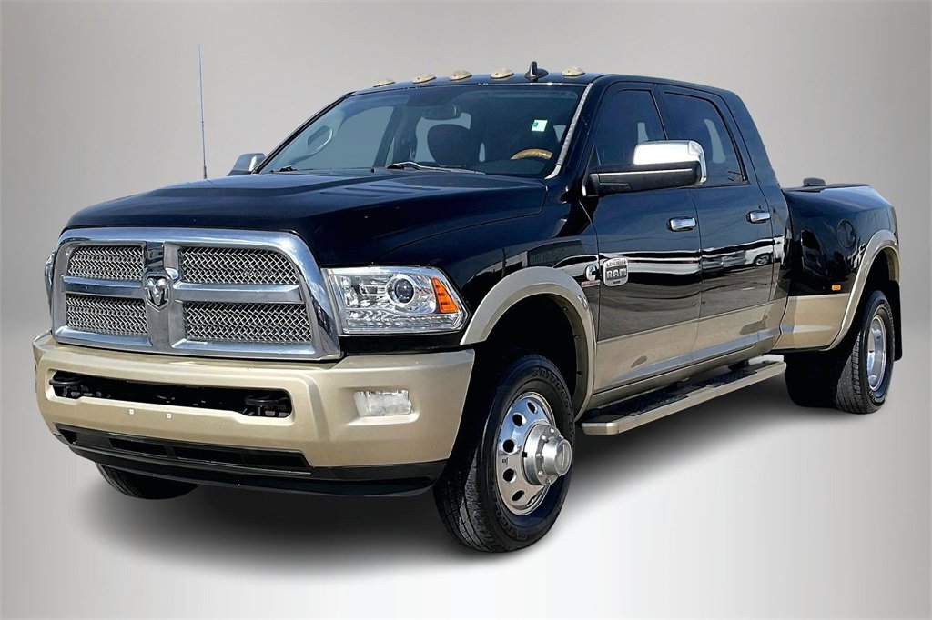 Used 2014 RAM 3500 Laramie Longhorn image 2