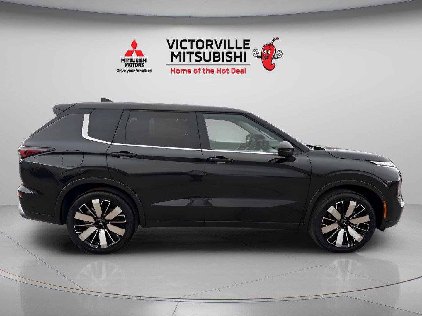 Used 2025 Mitsubishi Outlander SE AWD/4WD image 10
