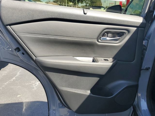 Certified 2025 Nissan Rogue SL w/ Tech Package image 10