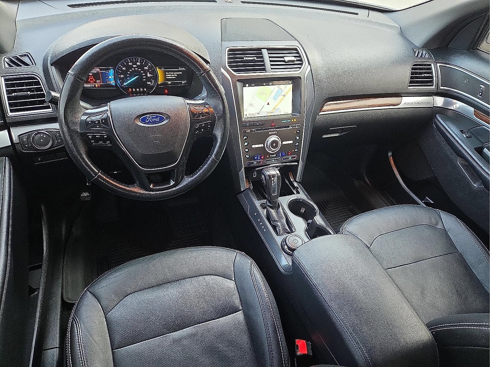 Used 2018 Ford Explorer Limited AWD/4WD image 12