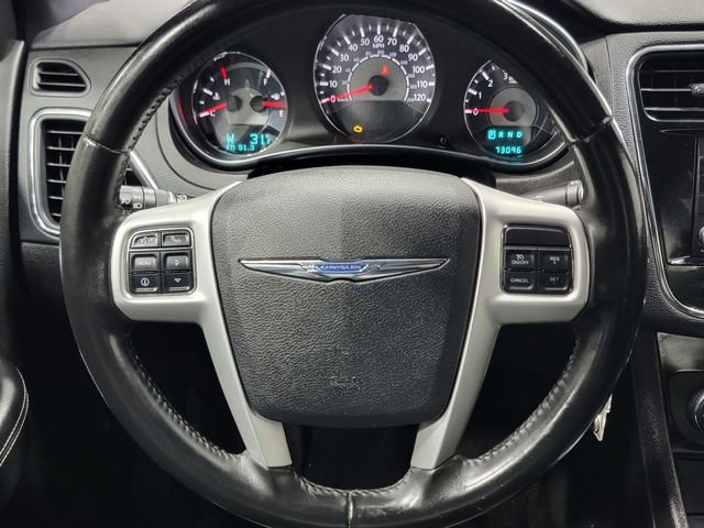 Used 2011 Chrysler 200 Limited image 26