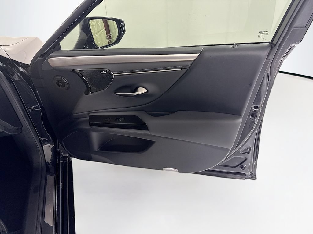 Used 2022 Lexus ES 350 F Sport w/ Accessory Package FWD image 25