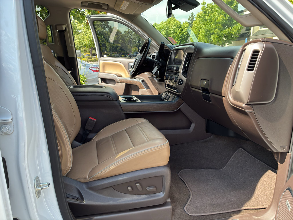 Used 2018 GMC Sierra 1500 Denali w/ Denali Ultimate Package AWD/4WD image 60