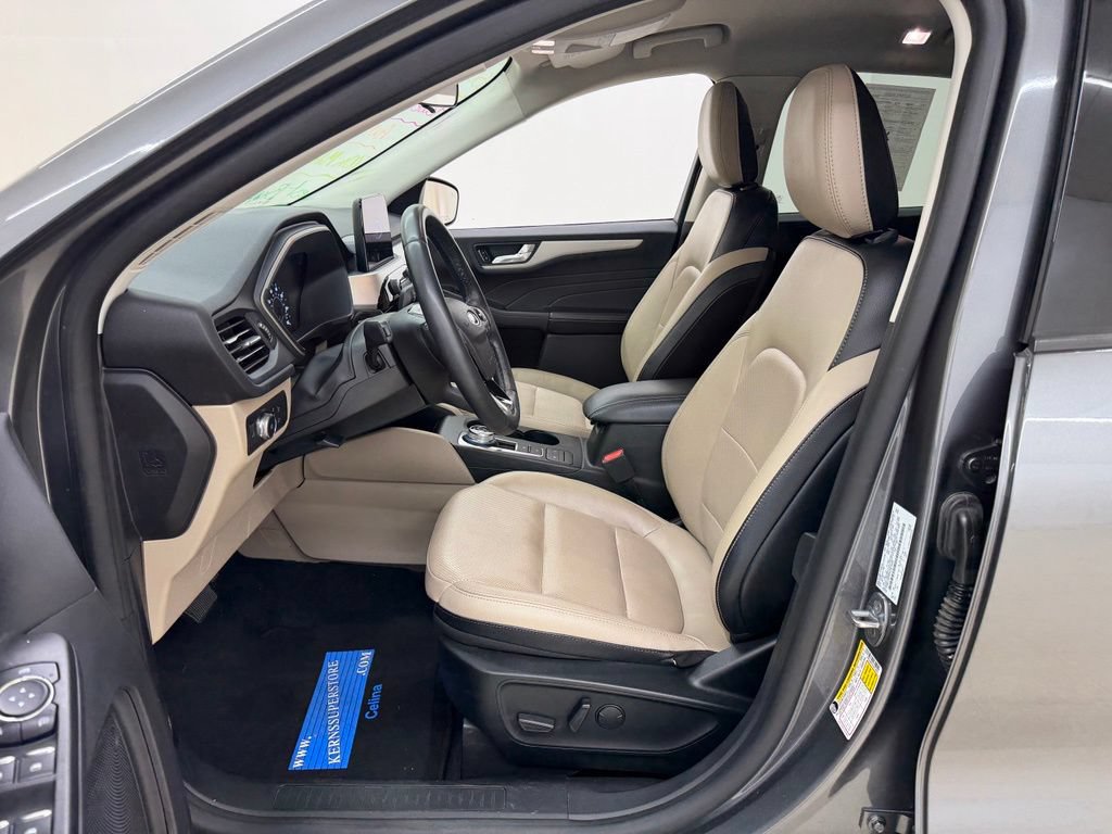 Used 2022 Ford Escape SEL AWD/4WD image 17