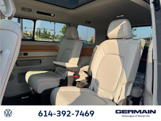 New 2025 Volkswagen ID. Buzz 1st Edition image 16