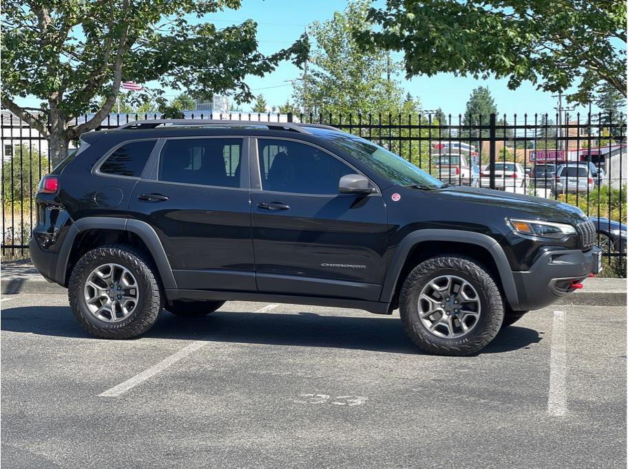 Used 2020 Jeep Cherokee Trailhawk w/ Cold Weather Group
