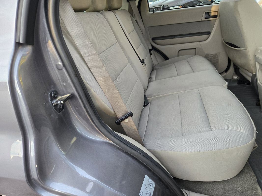 Used 2012 Ford Escape XLT AWD/4WD image 24