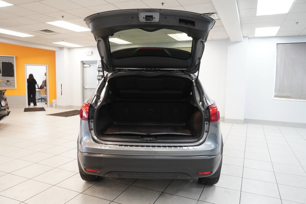 Used 2019 Nissan Rogue Sport SL w/ Premium Package AWD/4WD image 10