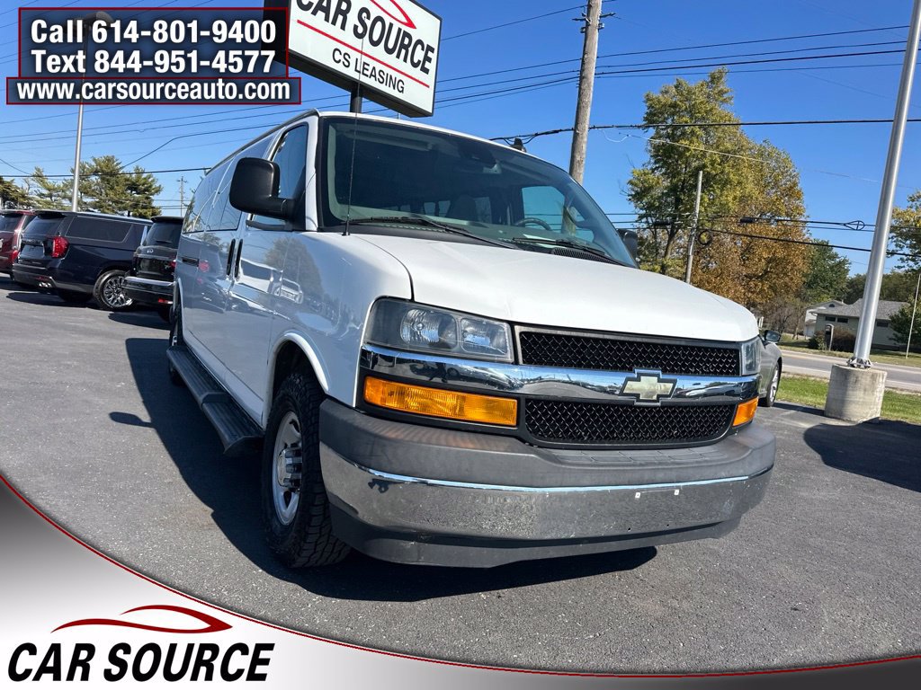 Used 2019 Chevrolet Express 3500 LT w/ LT Preferred Equipment Group RWD image 11