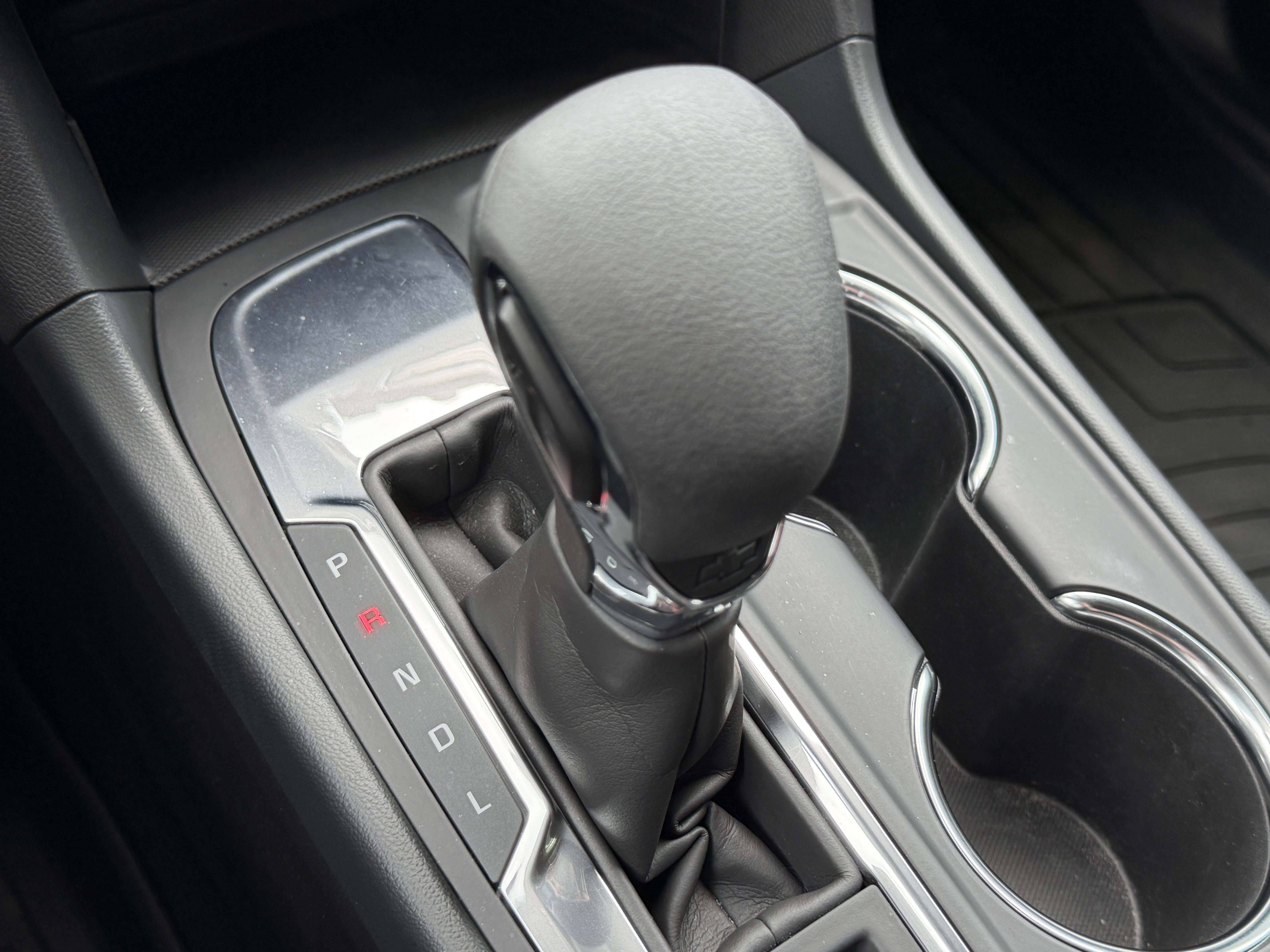 Used 2024 Chevrolet Equinox LT FWD image 41