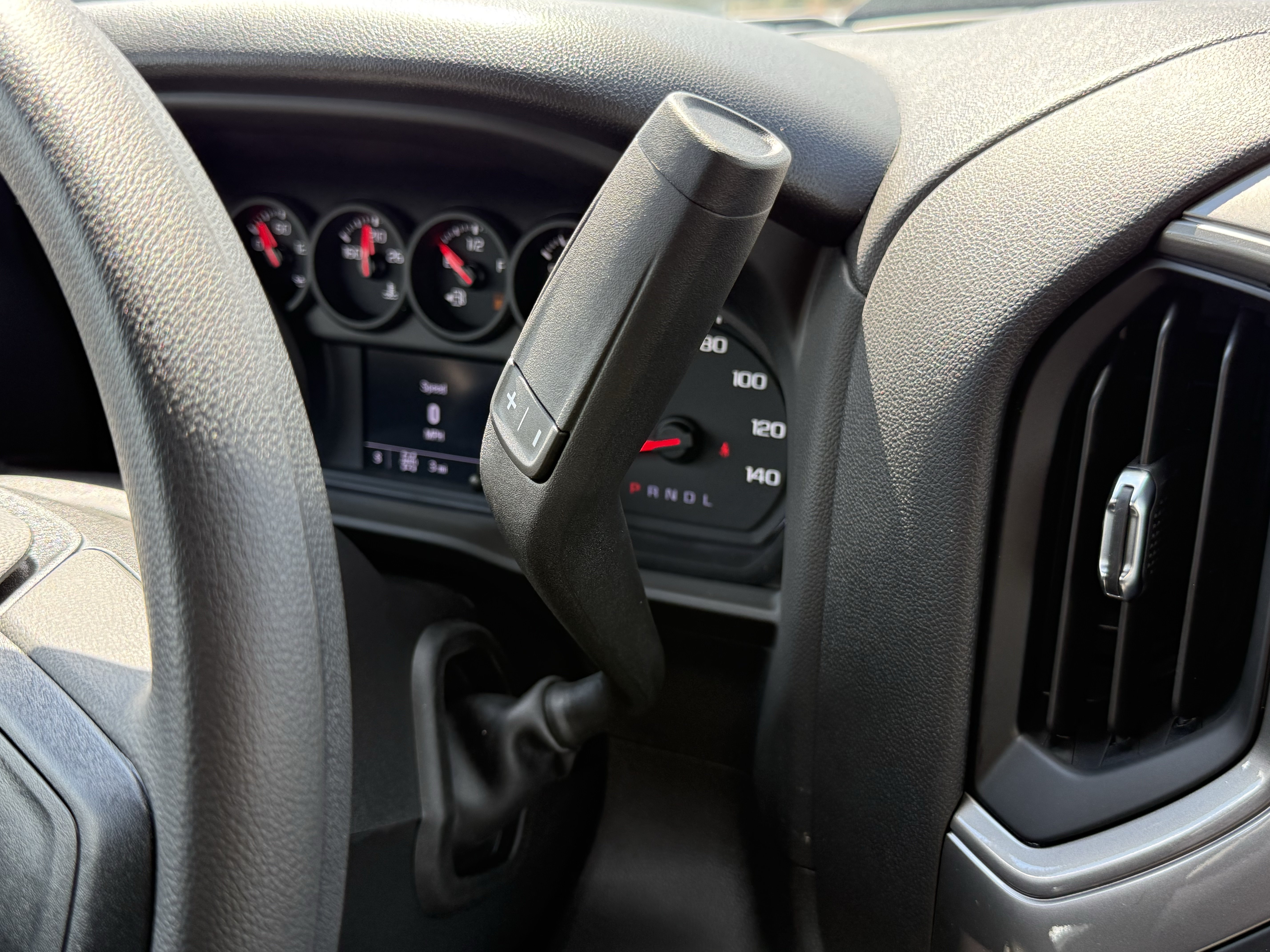 New 2026 Chevrolet Silverado 1500 Custom Trail Boss AWD/4WD image 27