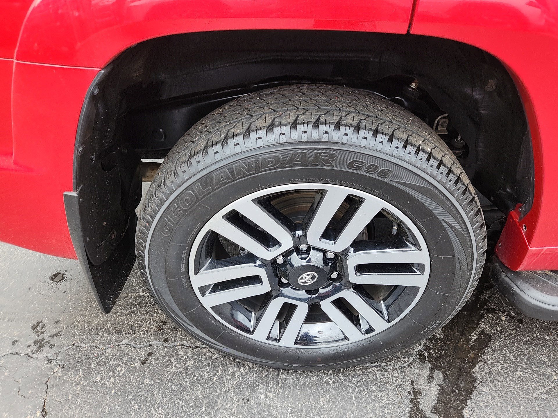 Certified 2024 Toyota 4Runner Limited image 30