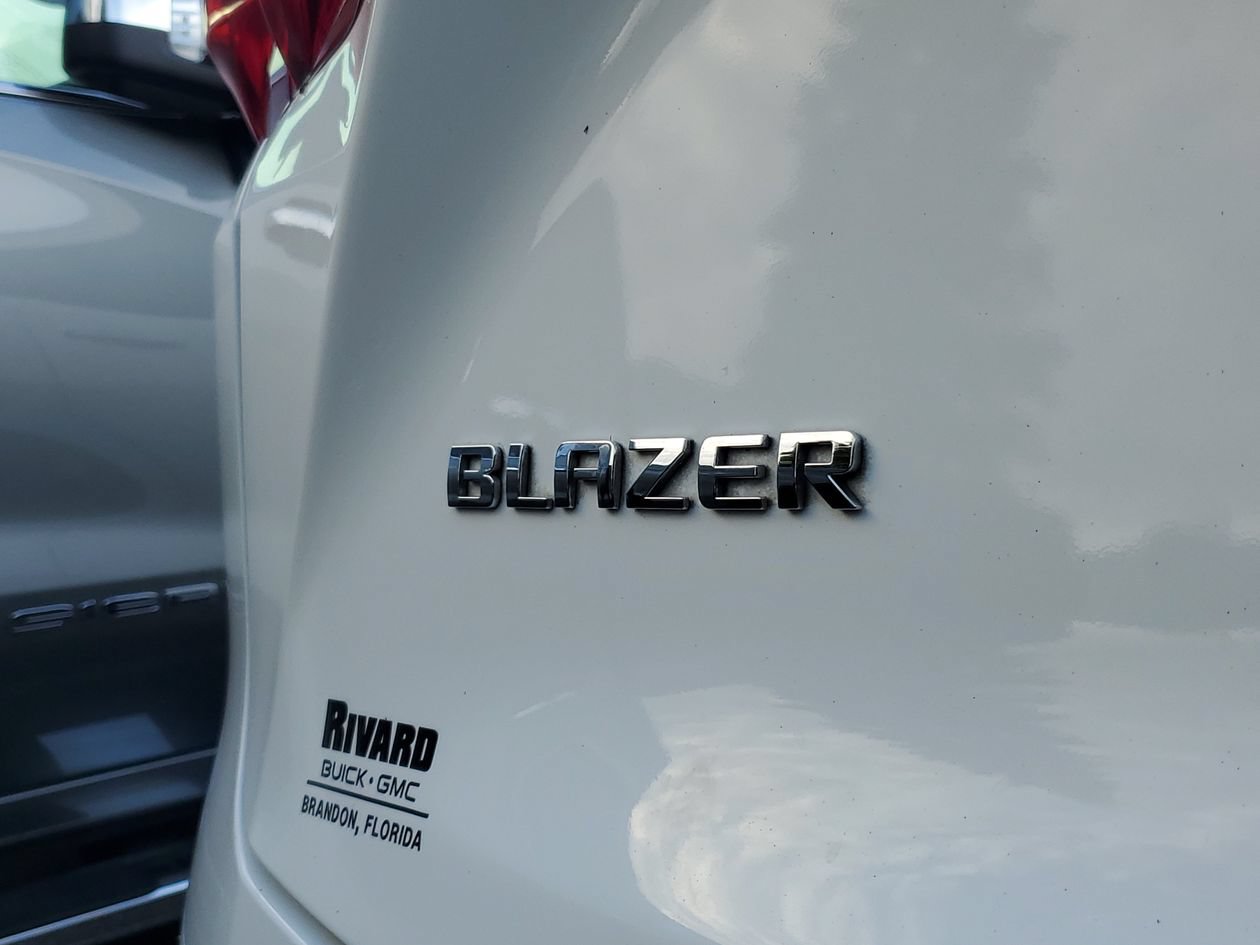 Used 2019 Chevrolet Blazer Premier w/ Sun and Wheels Package FWD image 7