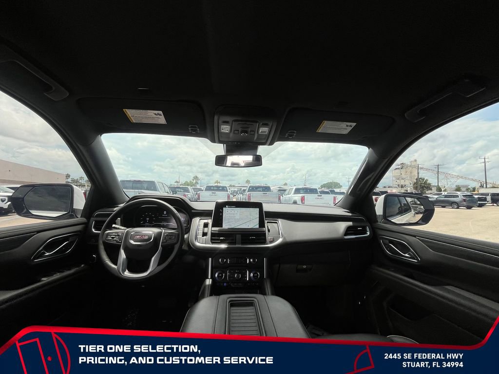 Used 2024 GMC Yukon SLT w/ SLT Luxury Package AWD/4WD image 15