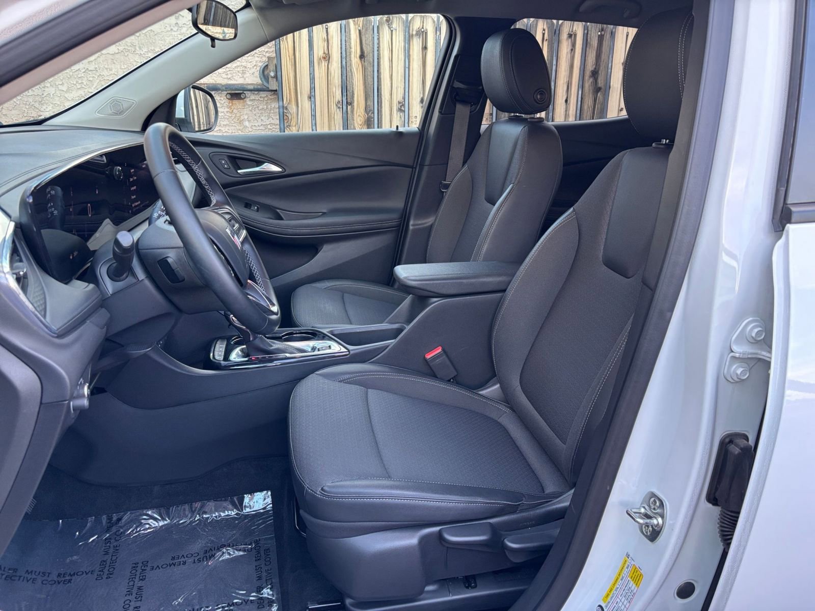 Used 2025 Buick Encore GX Preferred image 34