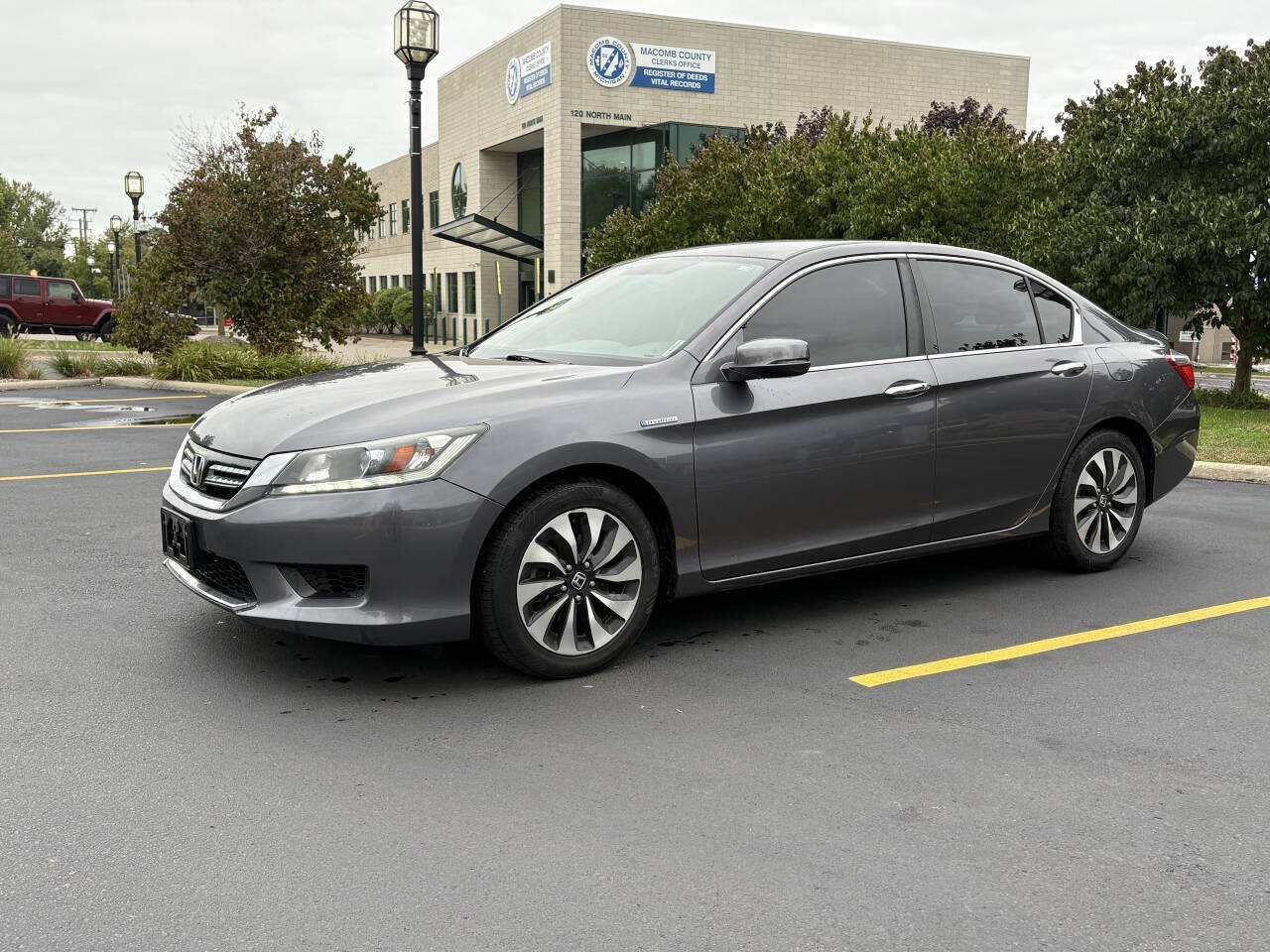 Used 2015 Honda Accord Hybrid Sedan image 15