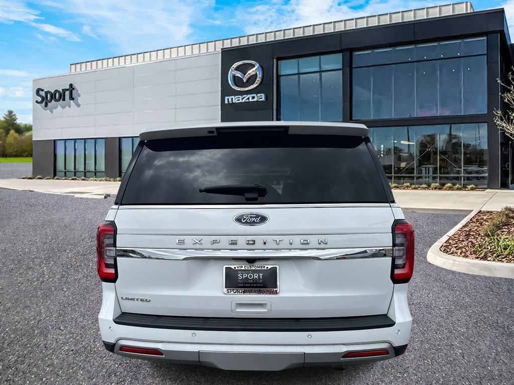 Used 2024 Ford Expedition Limited image 4