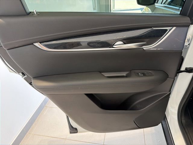 Certified 2023 Cadillac XT5 Premium Luxury image 16