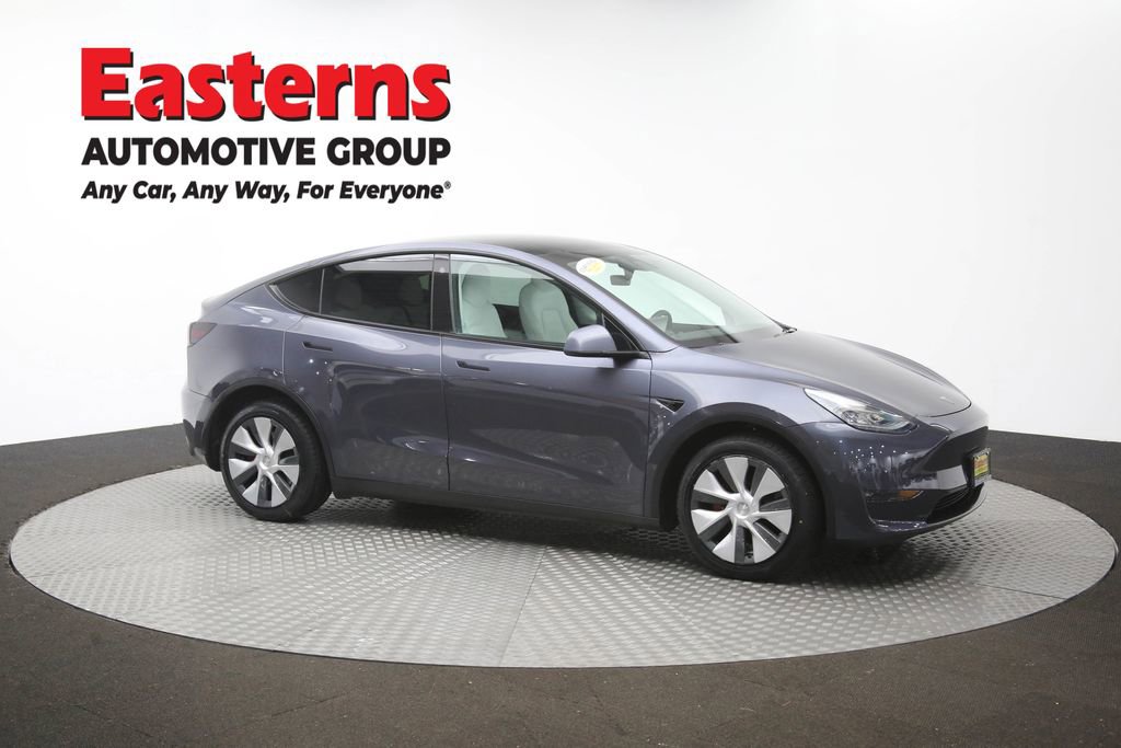 Used 2022 Tesla Model Y Long Range AWD/4WD image 42