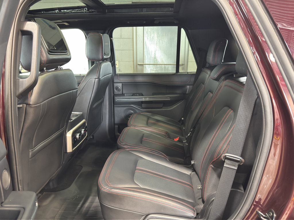 Used 2023 Ford Expedition Limited image 38