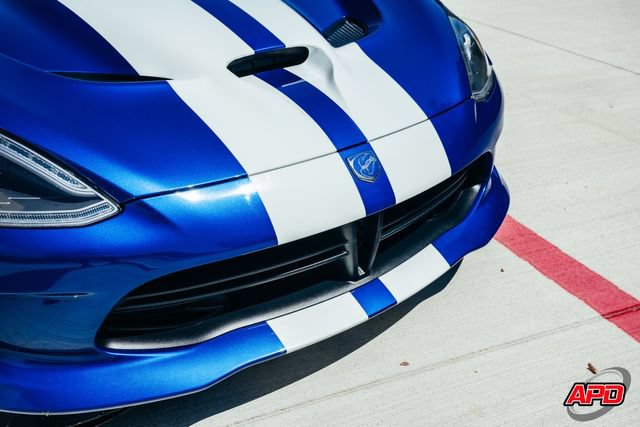 Used 2013 SRT Viper GTS w/ GTS Laguna Interior Pkg RWD image 27