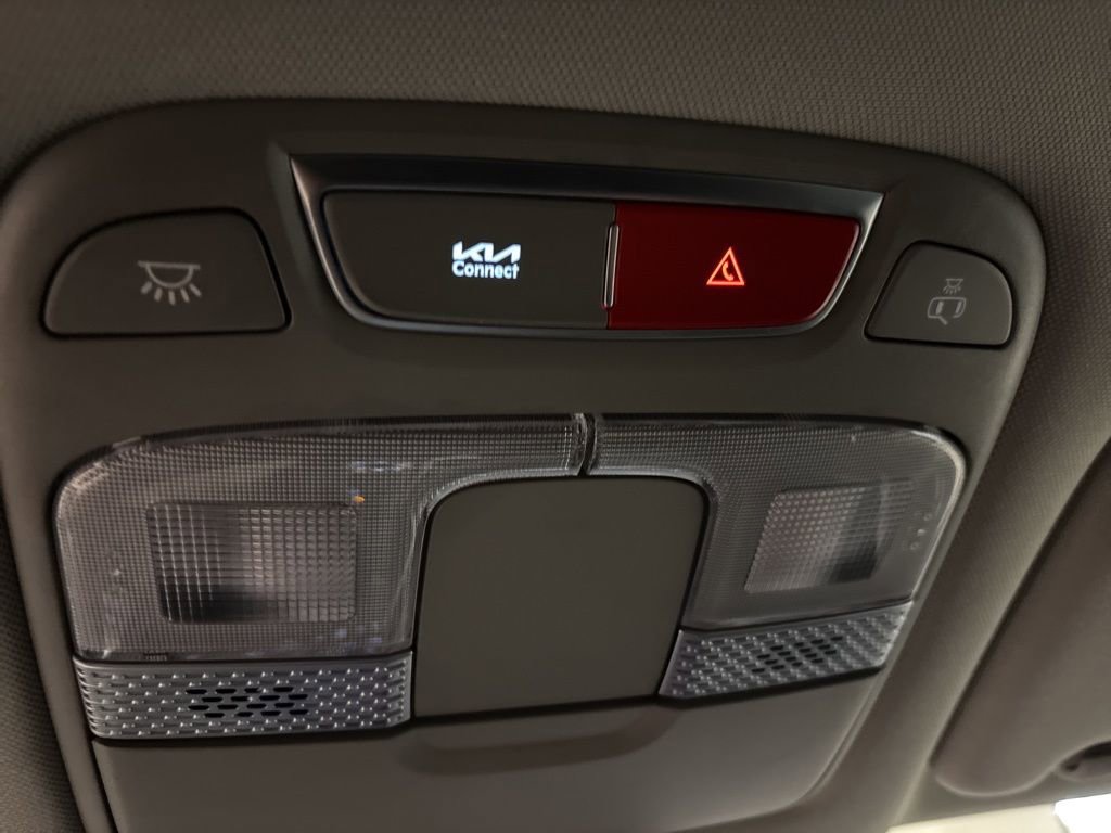 Used 2023 Kia Telluride LX image 25