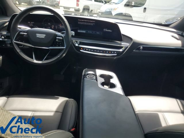 Certified 2024 Cadillac Lyriq Tech RWD image 17